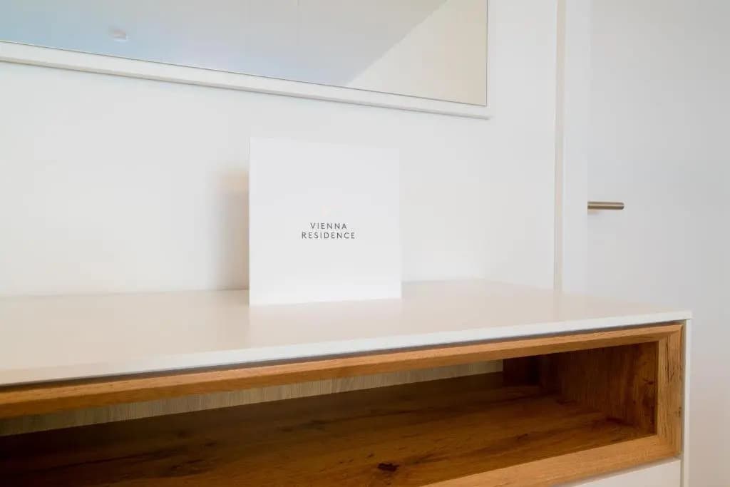 Vienna Residence | Masterpiece business apartment in Donaustadt with space for two - photo 5