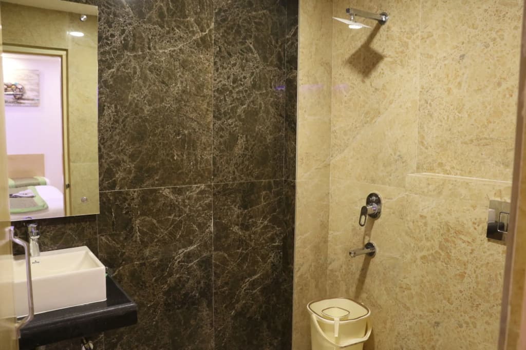 Hotel Prince Palace Deluxe - photo 9