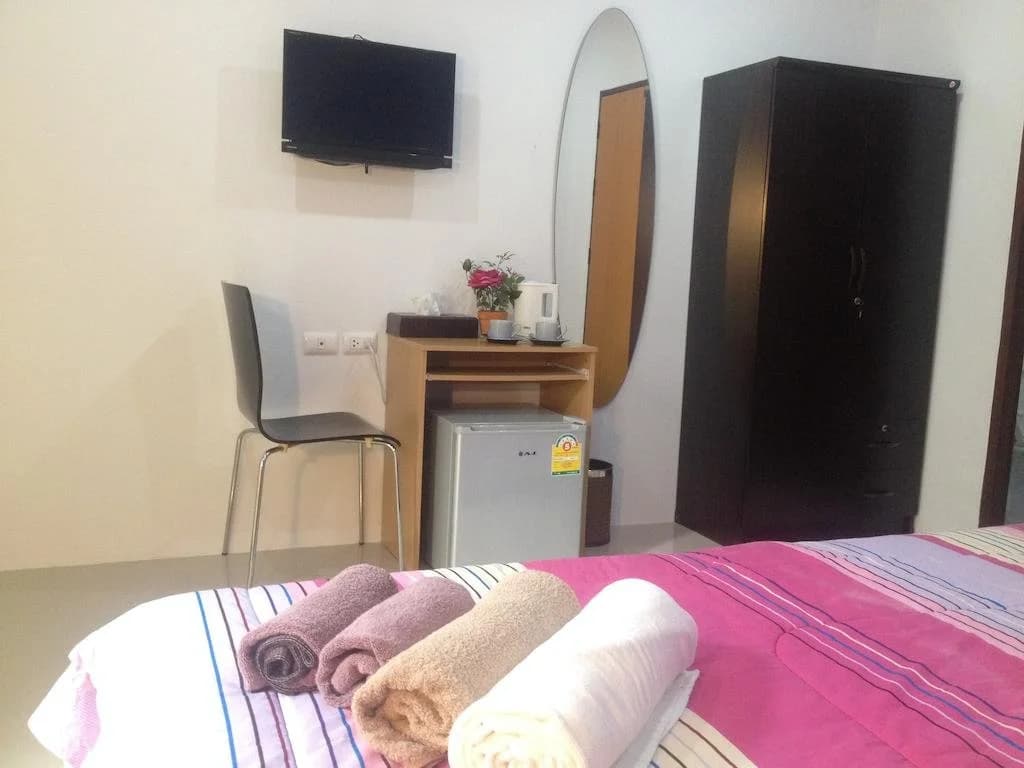 Ezy House Patong - photo 3