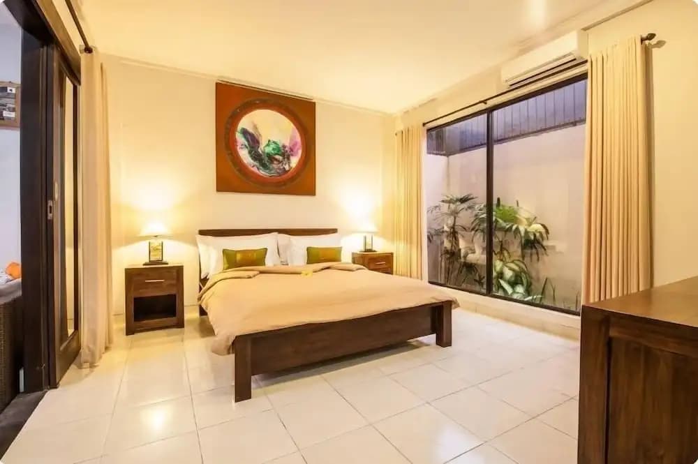 SMV . 4-BR · 4BR Pool Prime Area Walk To Beach N Shops Legian - photo 1