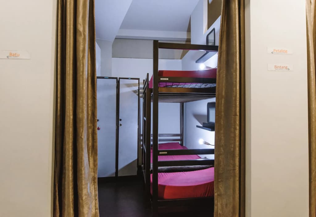 Step Inn Too - photo 5