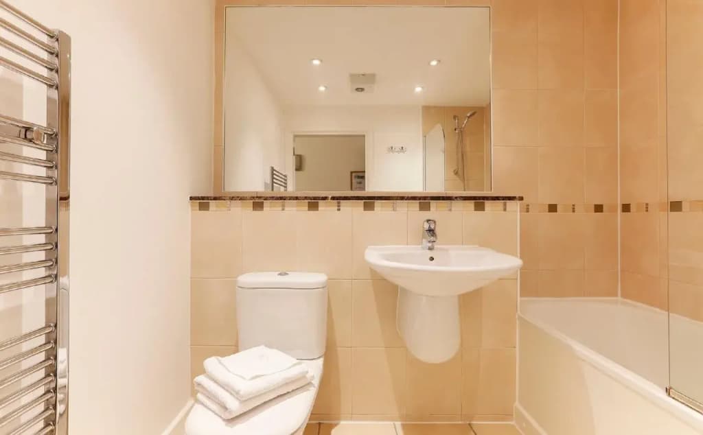 London City Apartments - photo 5