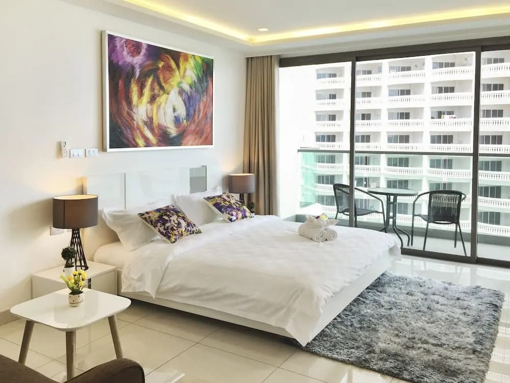 Wong Amat Tower - photo 6