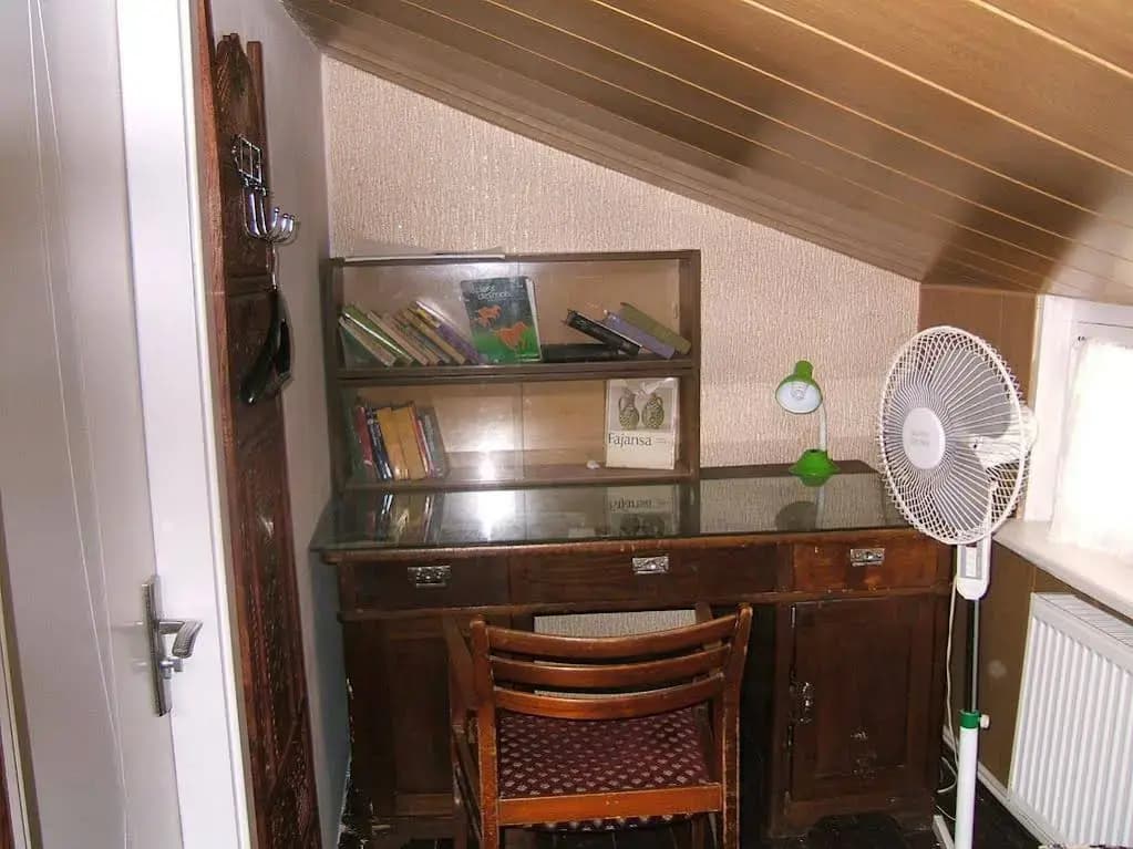 Tinas Homestay - photo 13