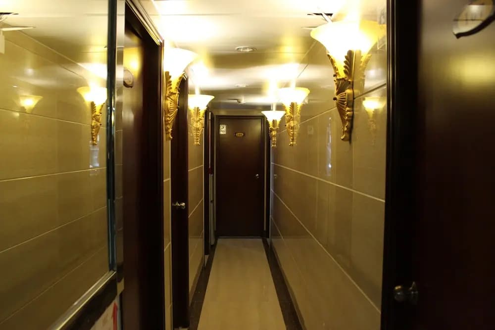 Las Vegas Guest House - Carlton Group of Hostels - photo 11