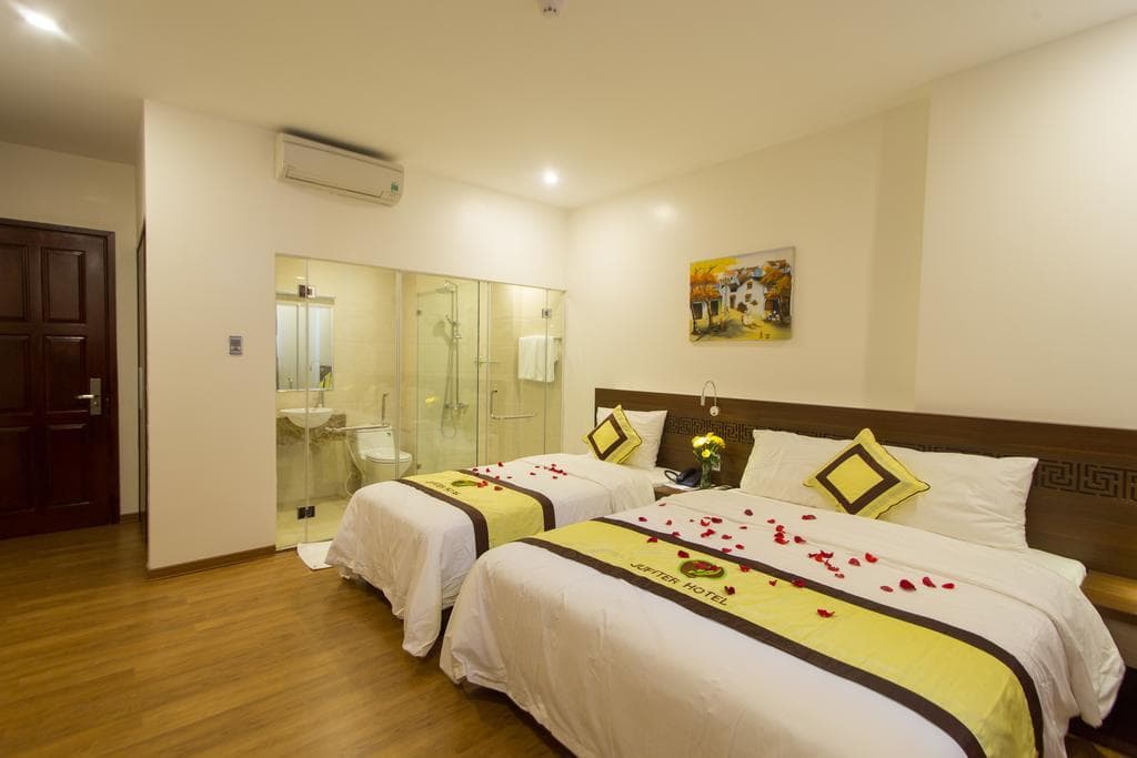 Jupiter Hotel - photo 5