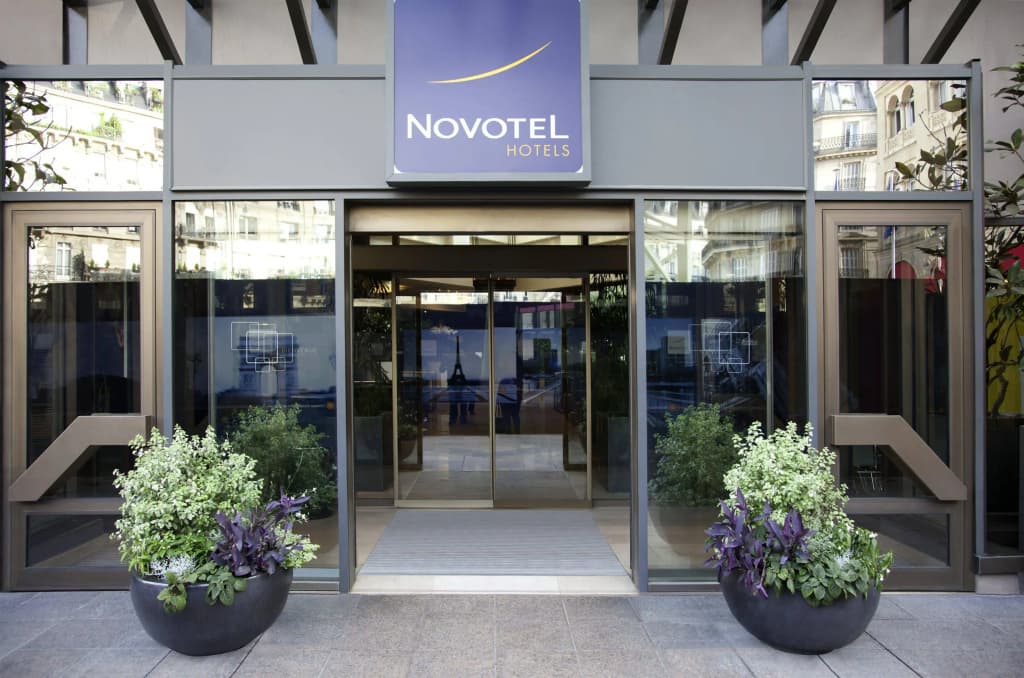 Novotel Paris Les Halles Hotel - photo 1