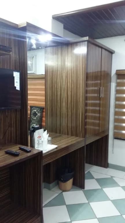 OYO 2680 Hotel Presidency - photo 16