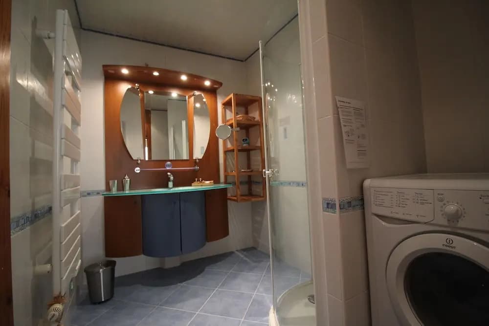 Nice Booking - Cosy 200m Prom' et plages - photo 10