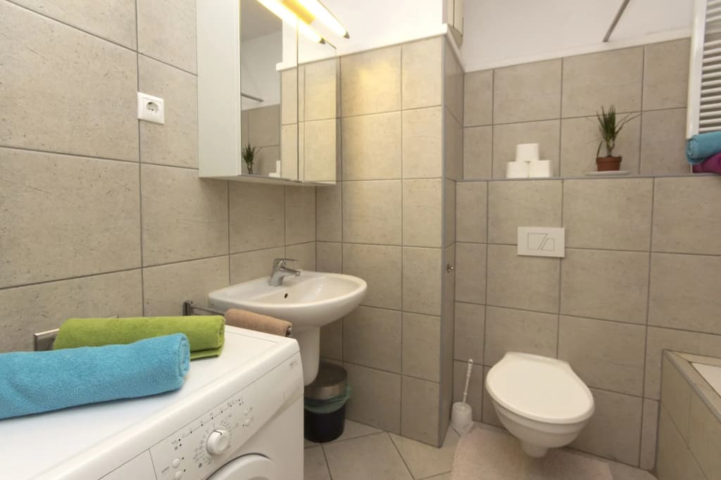 Madison Serviced Apartments - photo 11