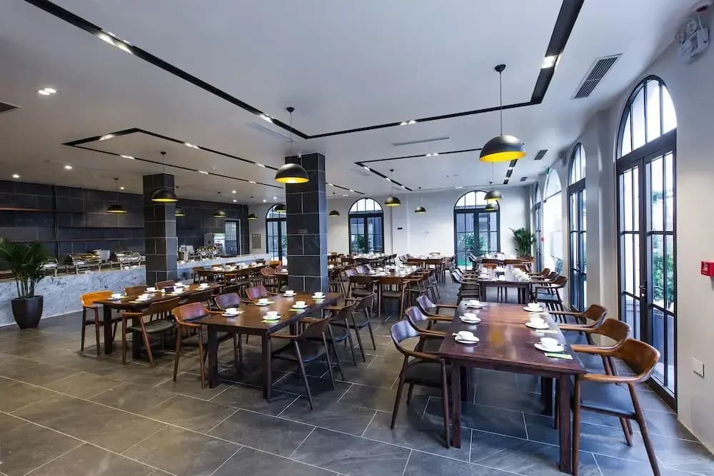 The Twin Hotel - photo 23
