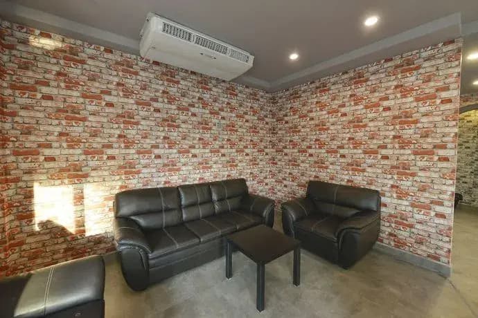 Livit70\'s hotel and hostel - photo 2