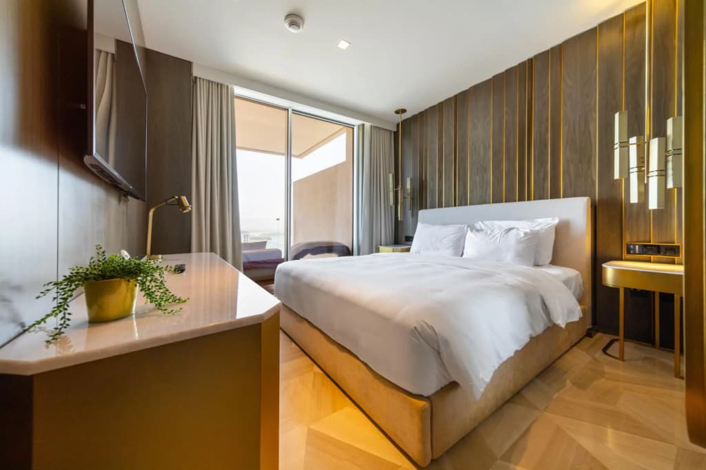 DXB - Five - 41509 - PJ - photo 6
