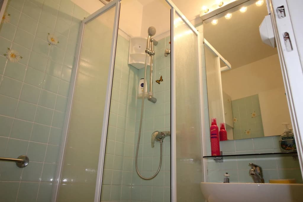 Nice Booking - Royal Luxembourg Piscine - photo 9