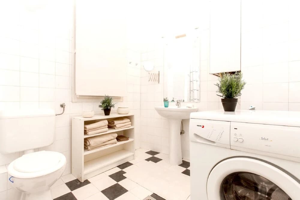 Apartment Bartok Bela ut - photo 6