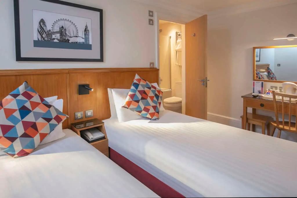 Queensway Hotel Sure Hotel Collection By Best Western - photo 35