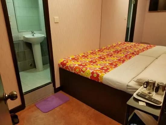 Ming Court Hotel - photo 1