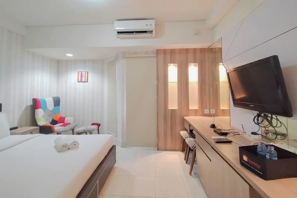Best Deal And Comfy Tamansari Sudirman Studio Apartment - photo 3