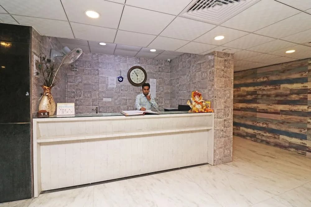 OYO 26911 Kcg Hotels - photo 19