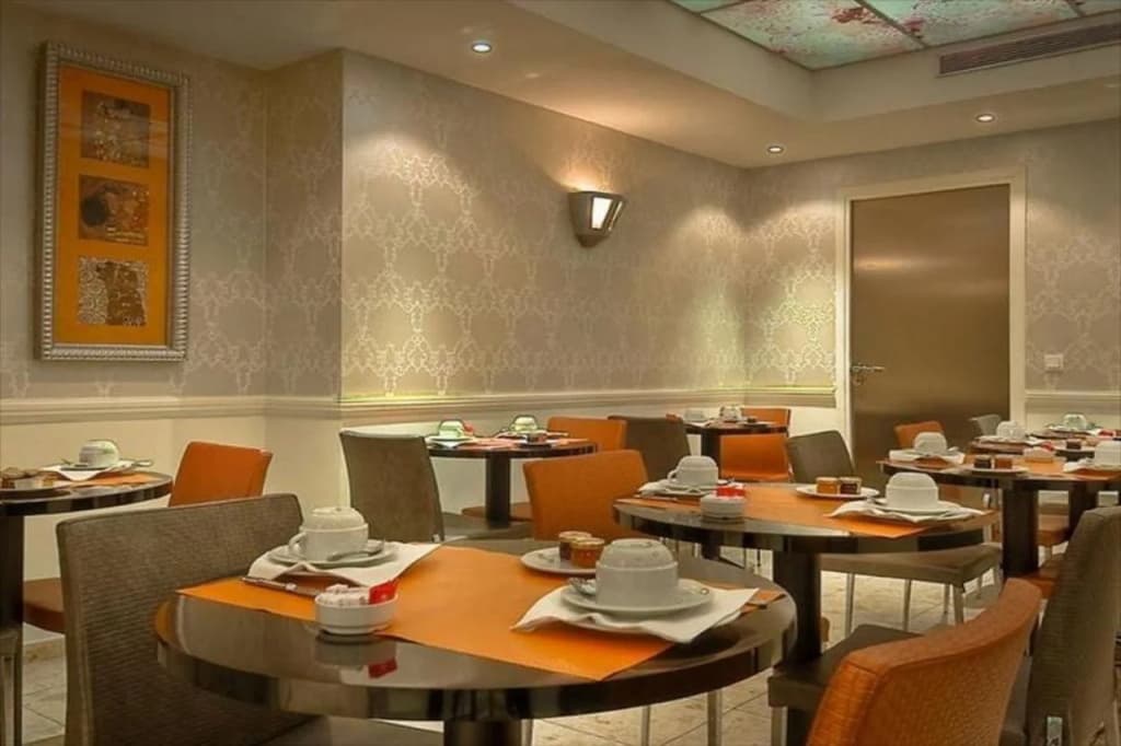 Hotel Elysées Céramic - photo 18