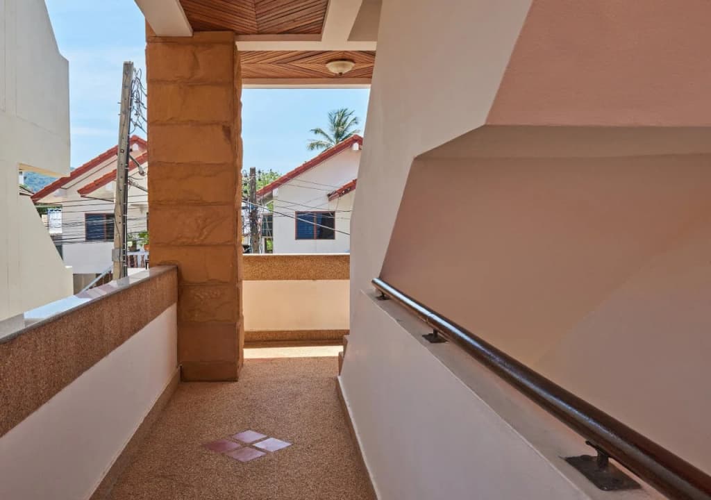 Waree's Guesthouse - photo 12