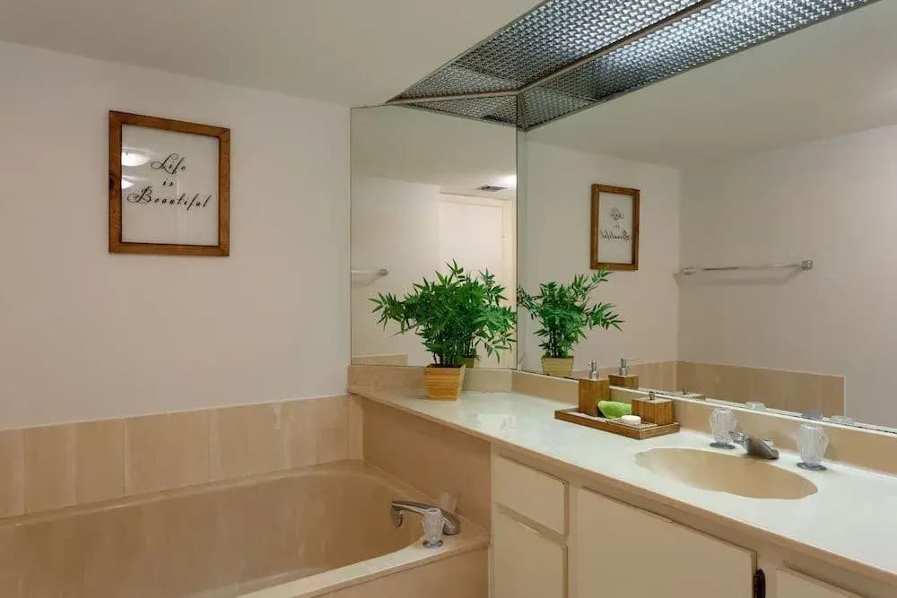 Lux One Bedroom Close to Wynwood - photo 6