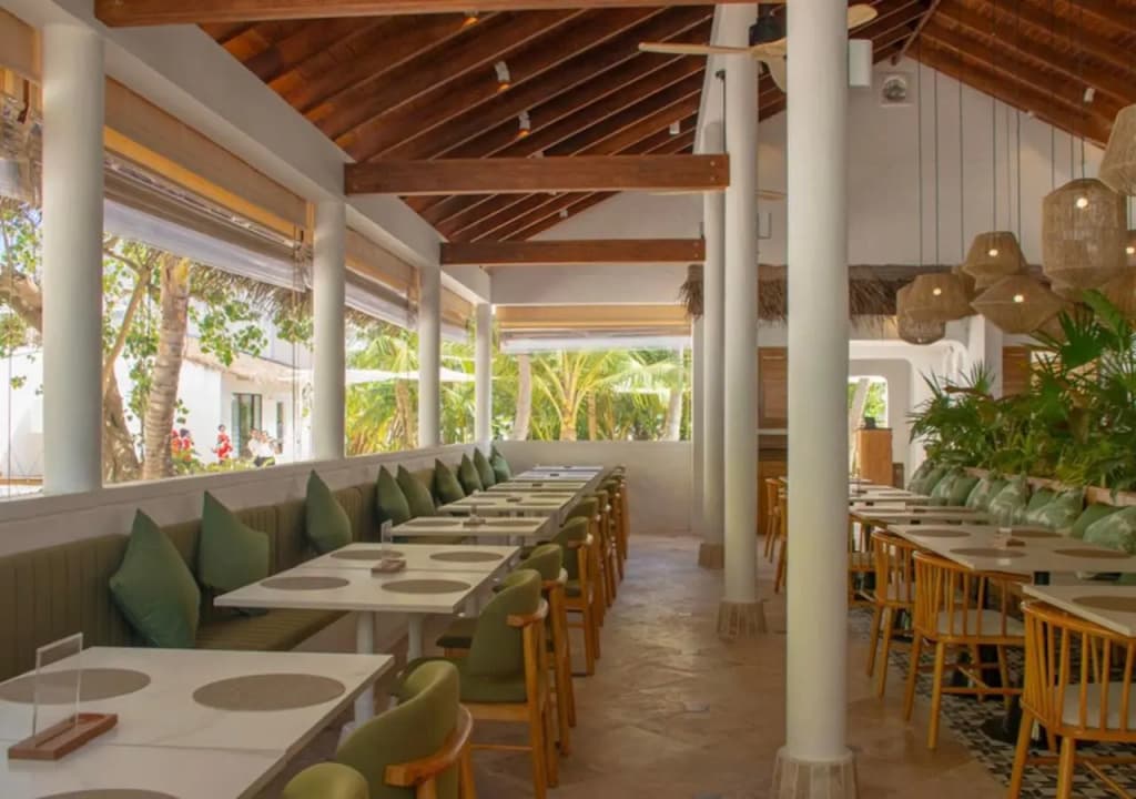 Stone Hotel Dhiffushi - photo 28