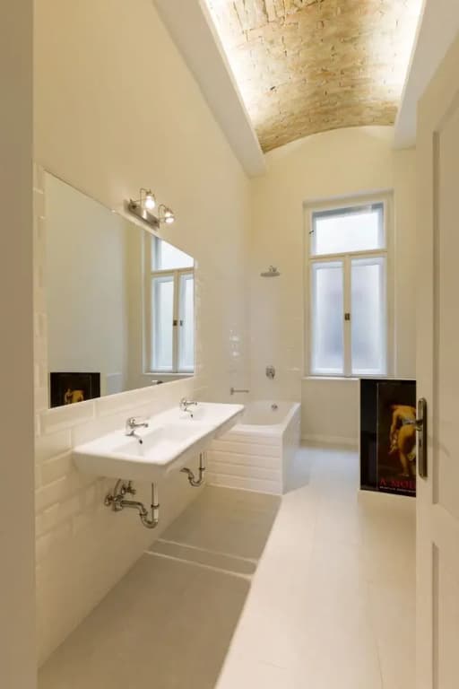 Luxurious 2 bedrooms apartment downtown - photo 9