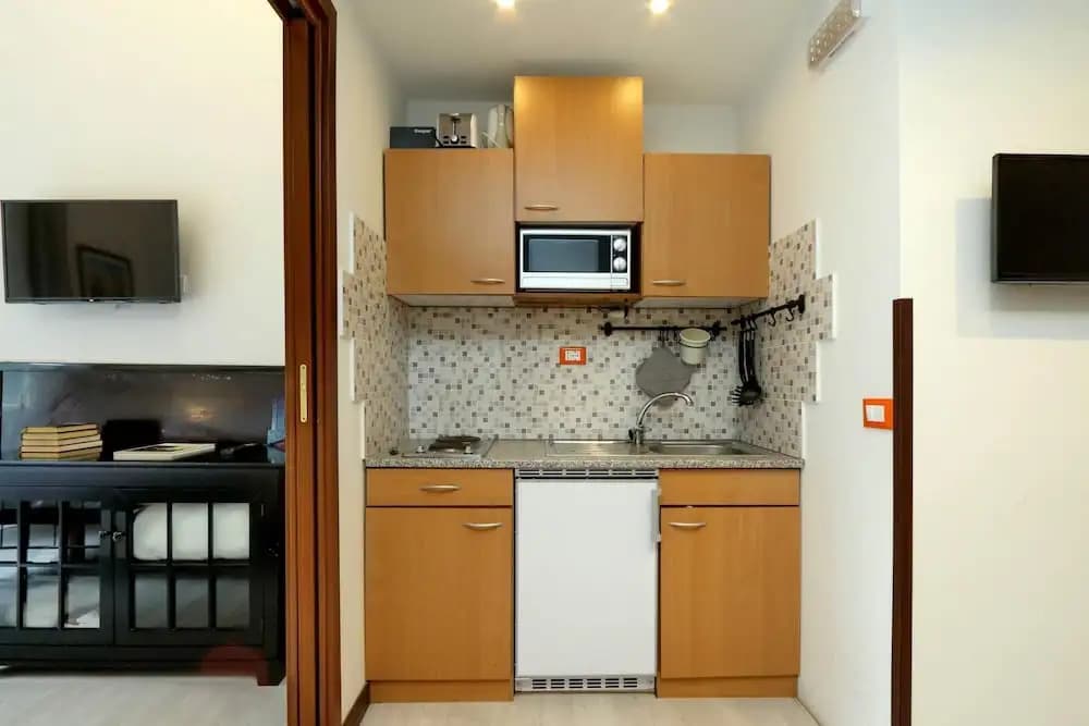 4bnb - Cavour Square Apartment - photo 15