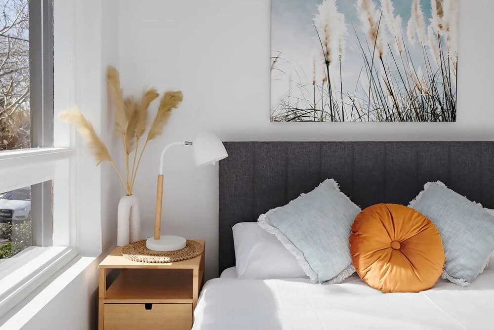 BOUTIQUE STAYS - Kokomo - photo 1