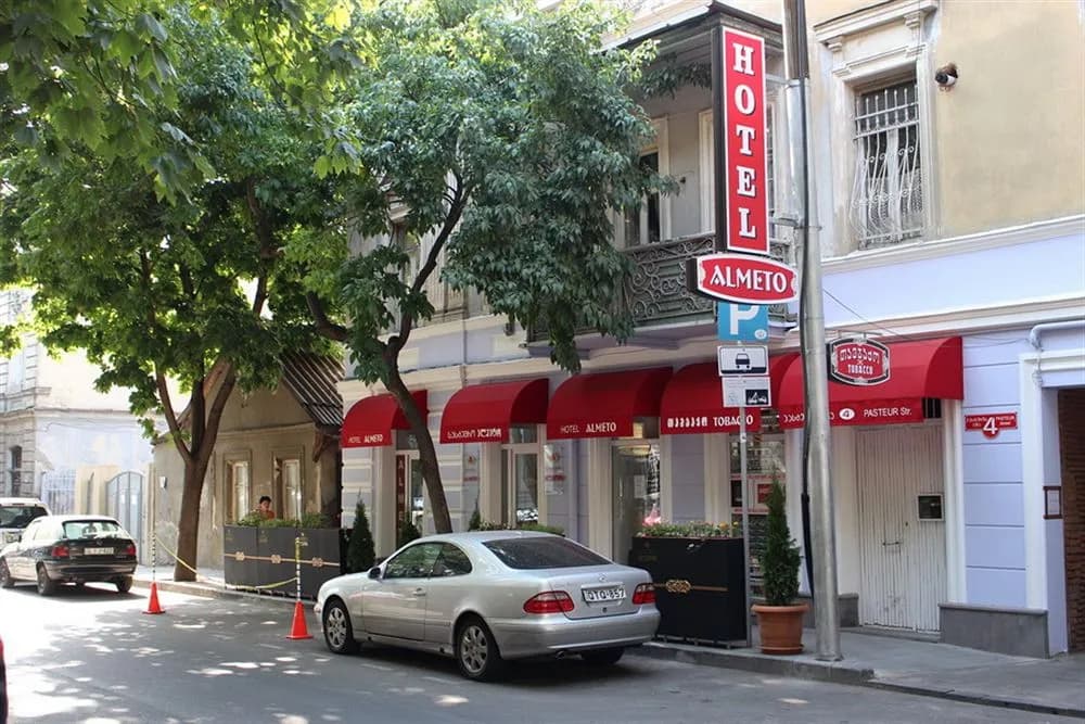 Hotel Almeto - main photo