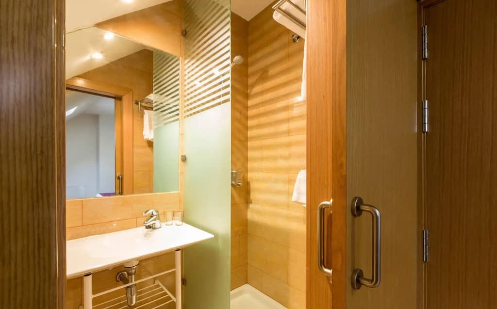 Di Carlo Hotels Madrid - photo 8