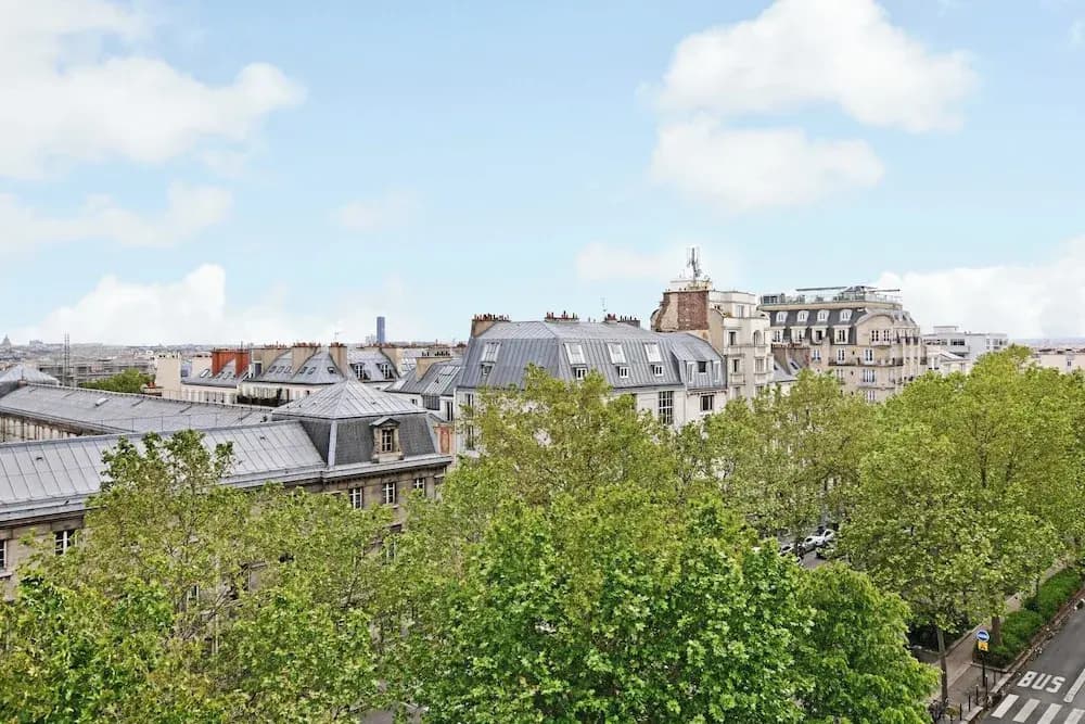 Exceptional Triplex With Terrace - Montmartre - photo 9