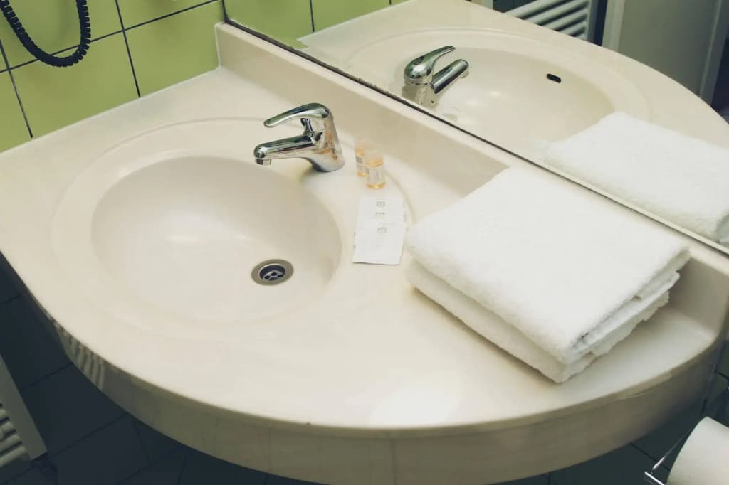 Hotel Inturprag - photo 9