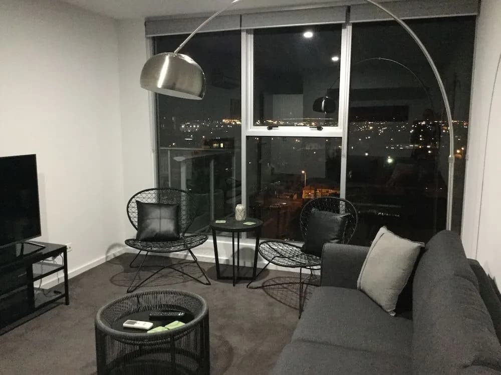 Sub Penthouse On Barkly Street - photo 11