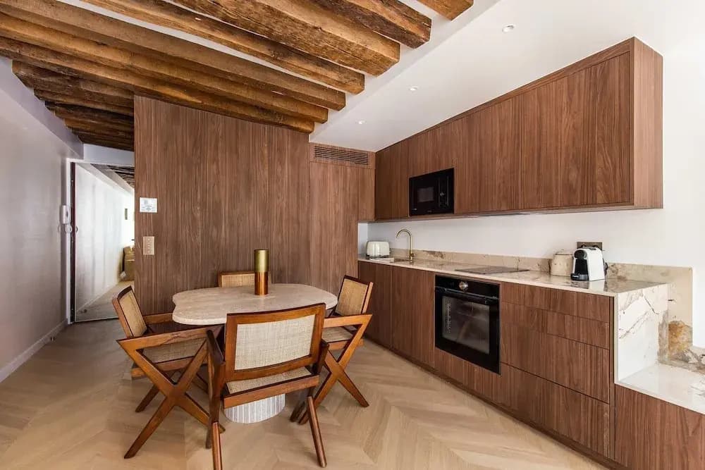 Magnificent Apartment /AC -1br/4p- Palais-royal - photo 11