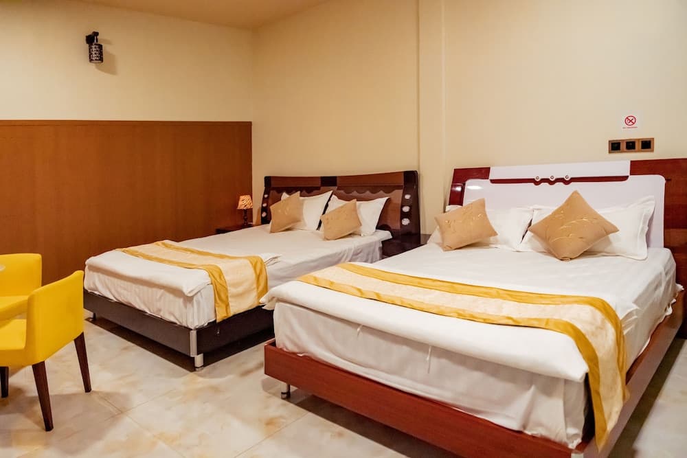 Ekefaru Inn - photo 6