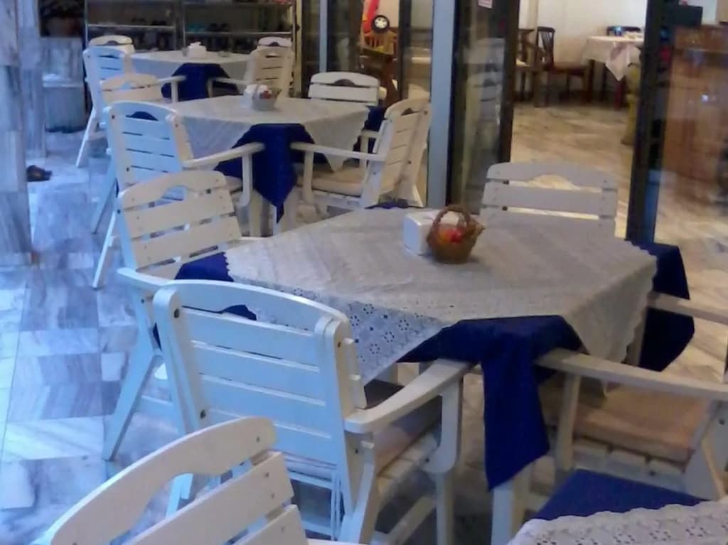 Leng Hotel - photo 15