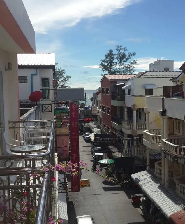 Hotel Grand Orchid Inn - photo 17
