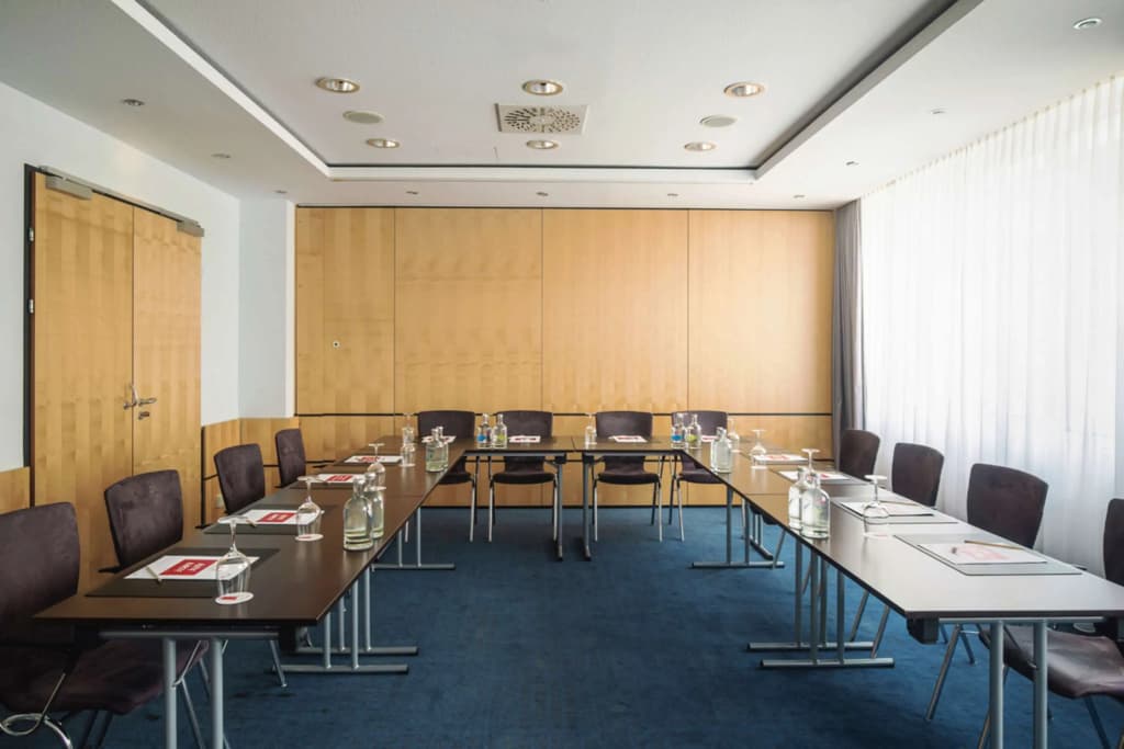 IntercityHotel Wien - photo 17