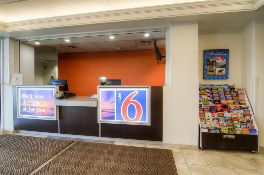 Motel 6 Orlando, FL - International Dr - photo 13