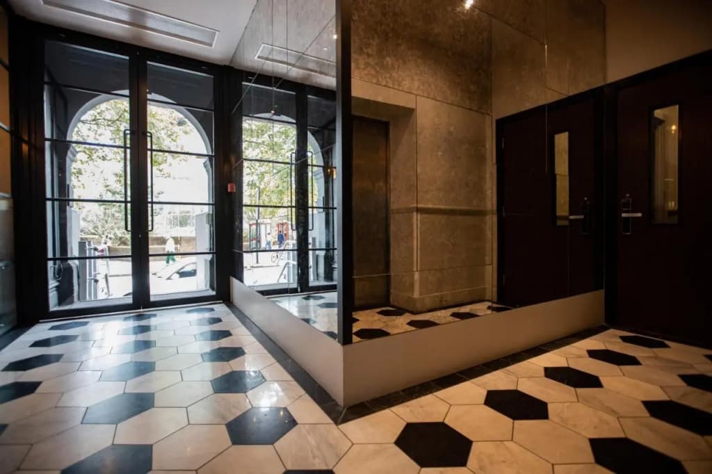 Euston Square Hotel - photo 12