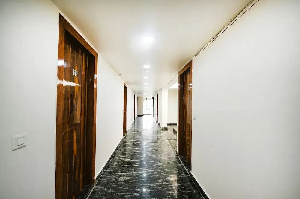 Fabhotel Mona Continental - photo 8