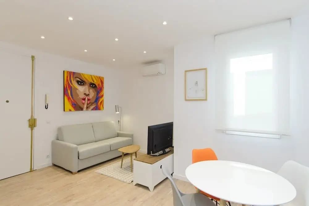 Centric & Cosy 1bed-1 bath flat in Park Retiro - photo 4