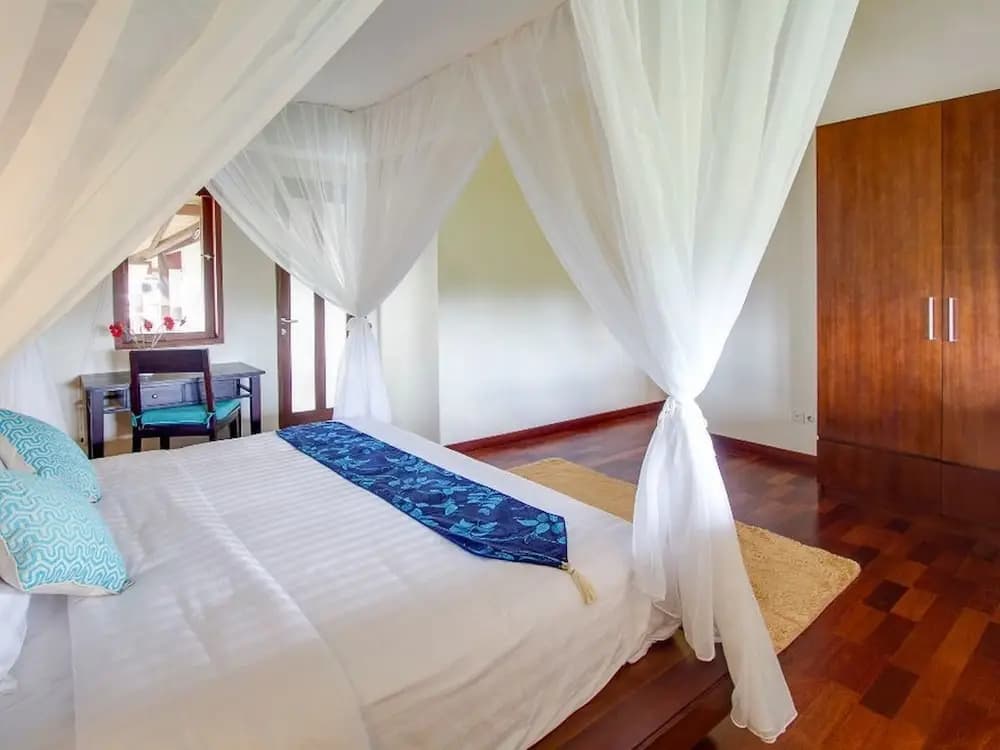 Allegra Villa - Echo Beach - photo 4