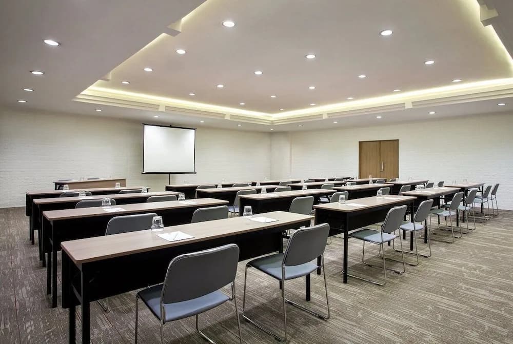 Tamarin Hotel Jakarta manage by Vib Hospitality Management - photo 14