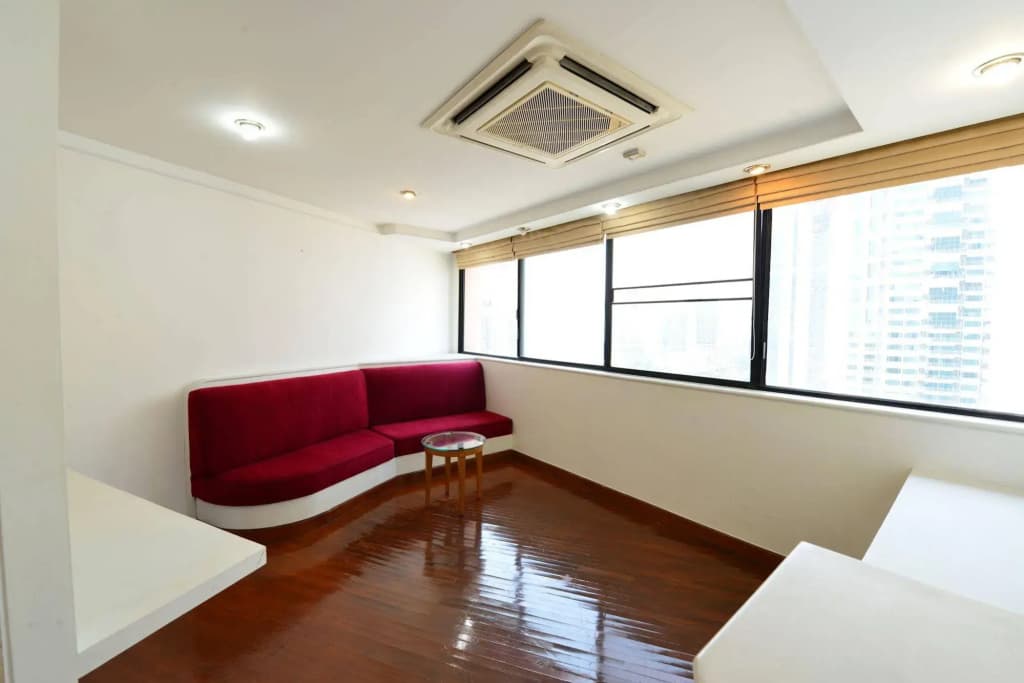 Ebony Tower at Parkview Towers - photo 12