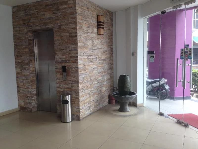 YL Hotel - photo 12