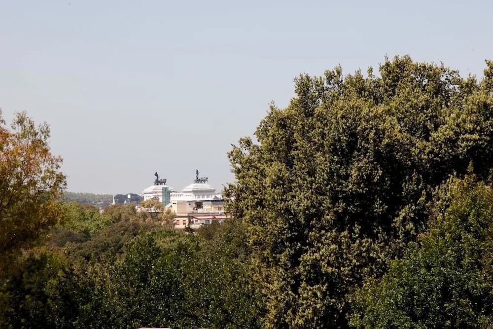 Clemy In Rome - photo 12