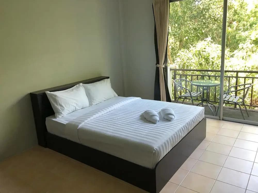 Shots & Dreams Guesthouse - photo 6